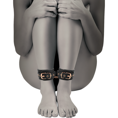 COQUETTE CHIC DESIRE - FANTASY-FUßMANSCHETTEN MIT NEOPRENFUTTER