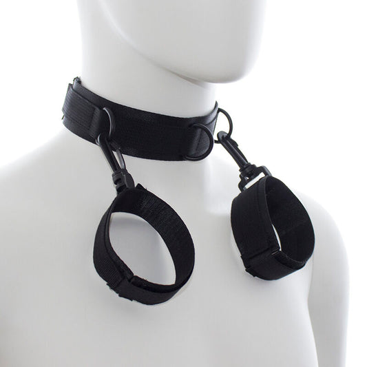 OHMAMA FETISH - NYLON-HANDSCHELLEN UND HALSBAND