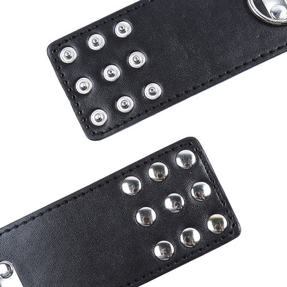 OHMAMA FETISH - HANDGELENKFESSELN MIT DRUCKKNÖPFEN AUS METALL