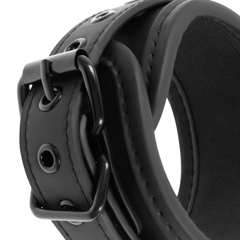 FETISCH DEVOT - SET AUS HANDSCHELLEN UND FESSELN MIT NOPRENFUTTER